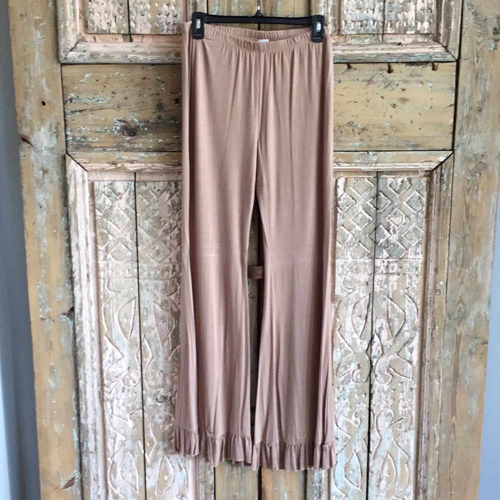 Brown tan ruffled pants